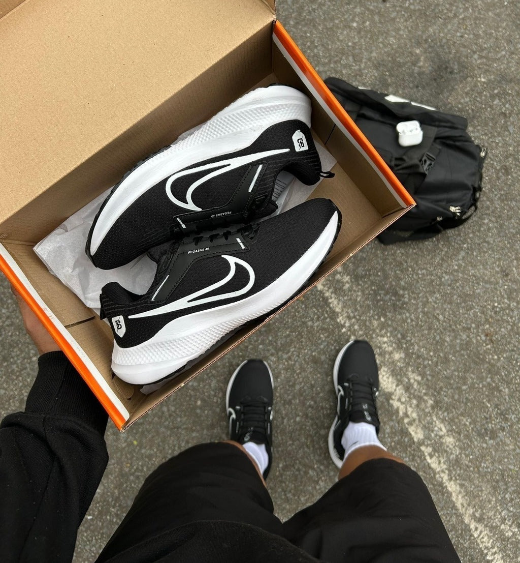 Nike Pegasus 40 - Preto