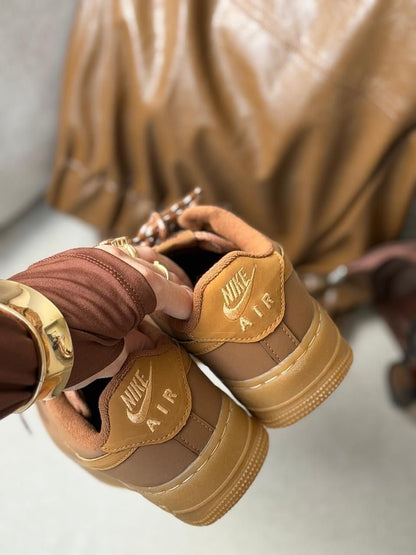Nike Air Force 1 Luxo - Caramelo