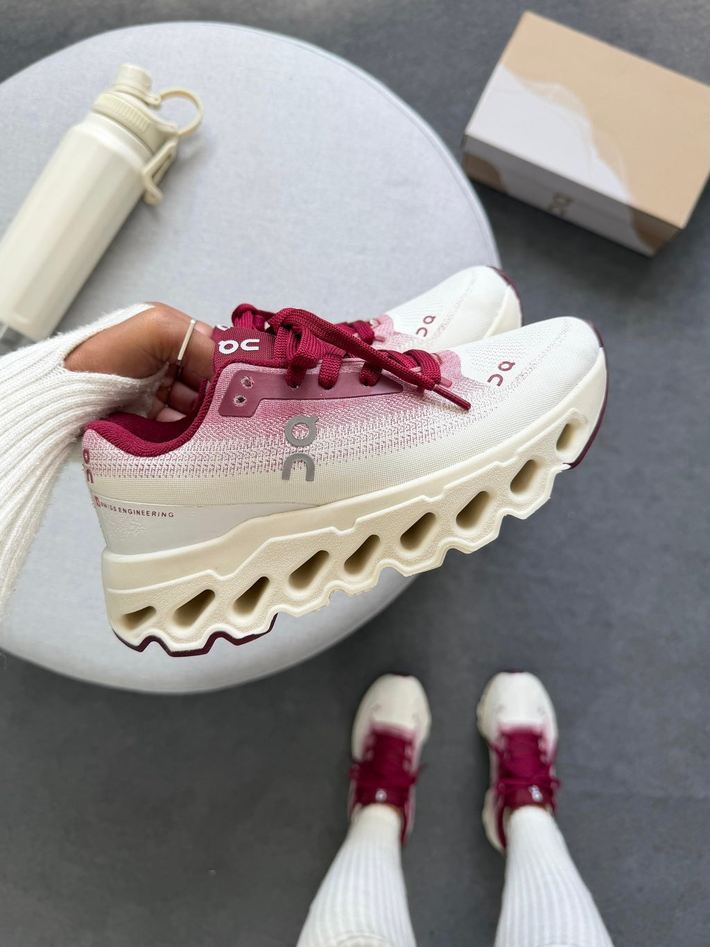 On Cloudtilt Degradê - Off Bordô