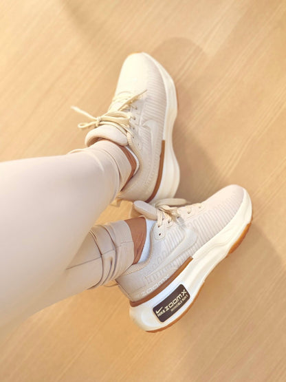 Nike Zoom X Invicible Run 3 - Caramelo