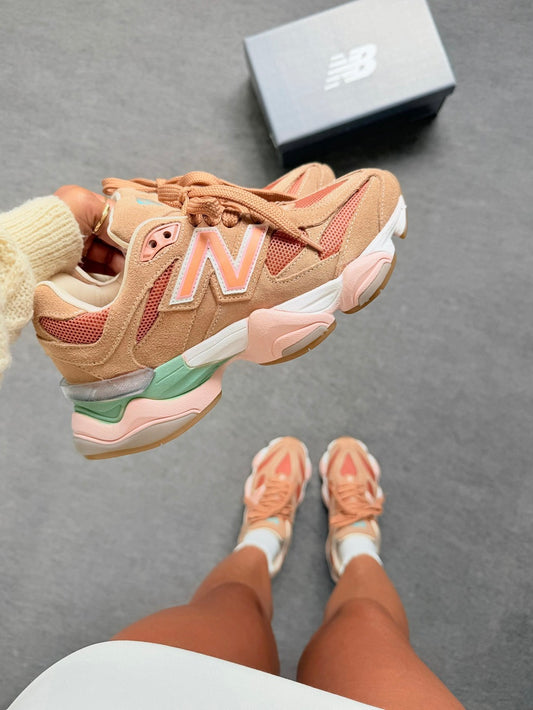 New Balance 9060 Couro - Salmão