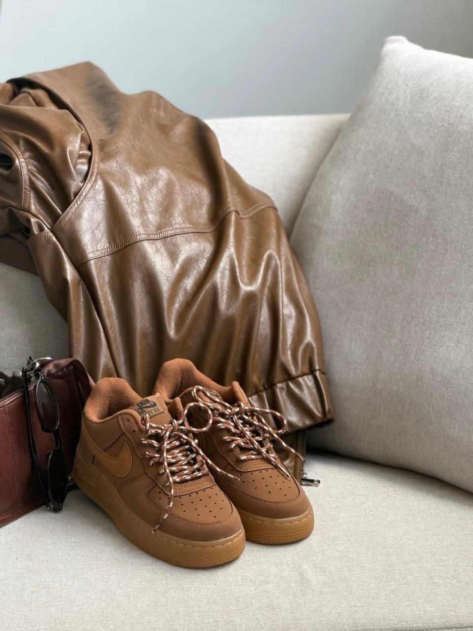 Nike Air Force 1 Luxo - Caramelo