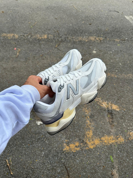 New Balance 9060 Couro - Branco