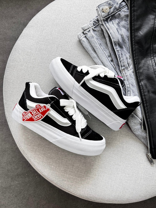 Vans Old Knu Plataforma - Preto