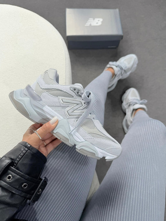 New Balance 9060 Couro - Cinza